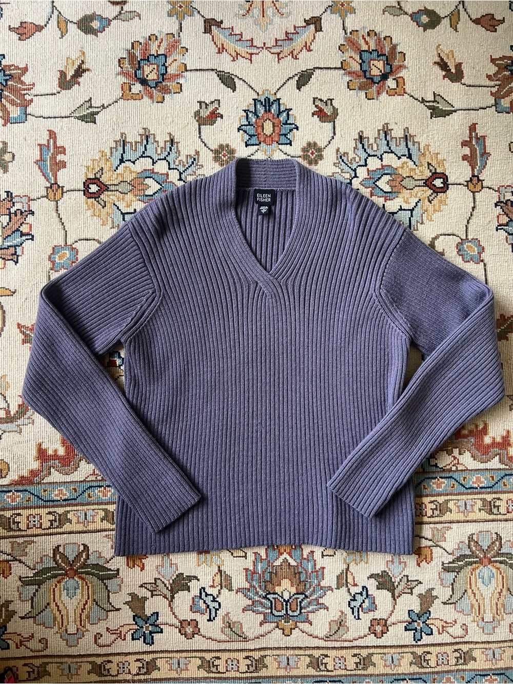 EILEEN FISHER Merino Wool Women’s Ribbed V-Neck Sweater in Dusty Purple size L